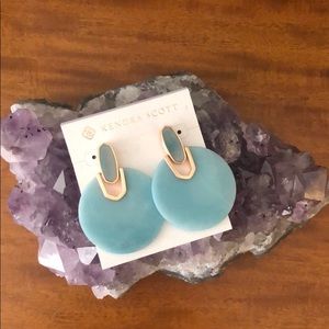 KENDRA SCOTT — brand new!